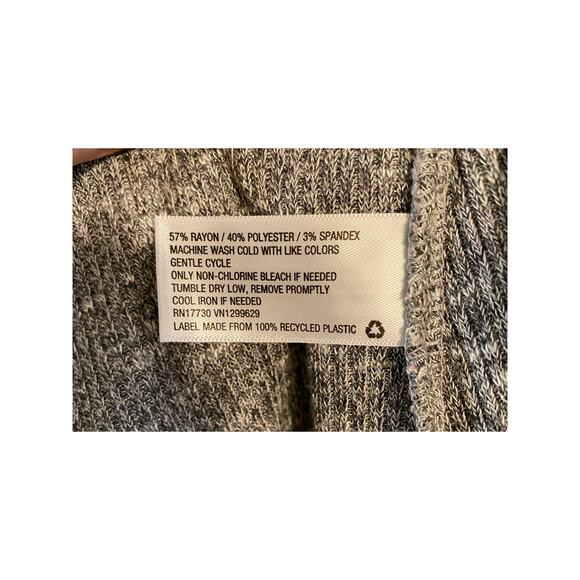 Woman's Gray Knit Dress Size L - Picture 5 of 5